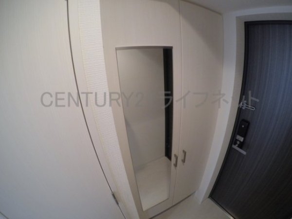 大阪市淀川区十三本町２丁目のマンション