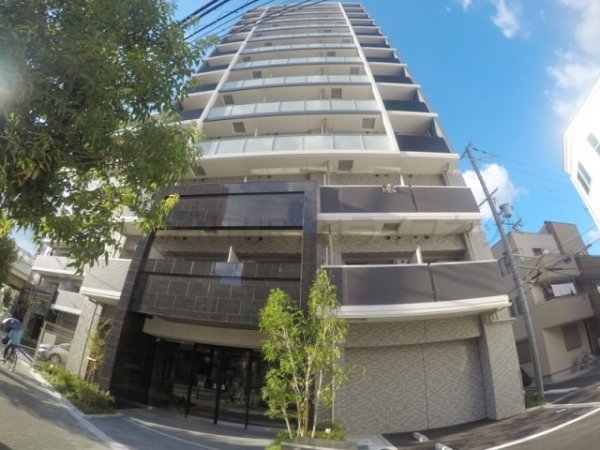 大阪市淀川区十三本町２丁目のマンション