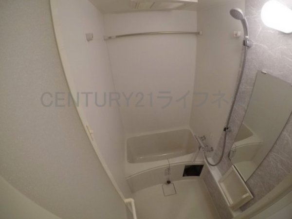 大阪市淀川区十三本町２丁目のマンション