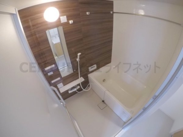 フェリシア江坂