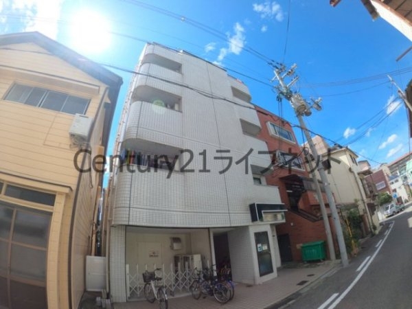 ロイヤル西梅田