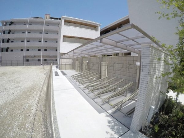 シャーメゾン新大阪ウエスト