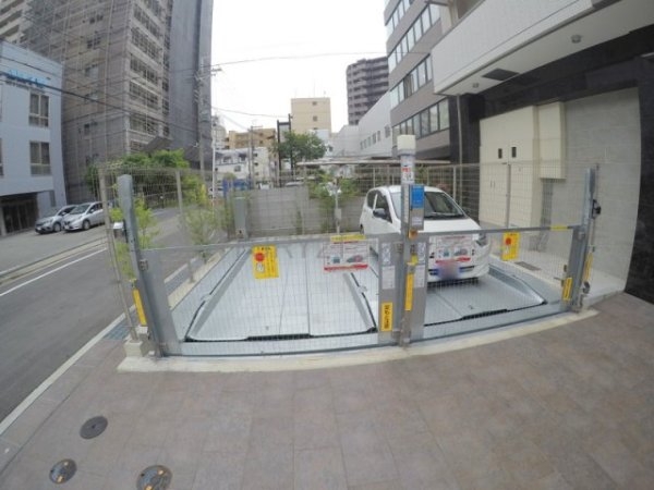 ファーストフィオーレ江坂レガリス