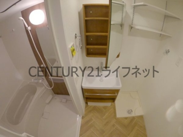セレニテ中崎町リアン
