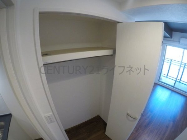 プレサンス江坂クォーレ