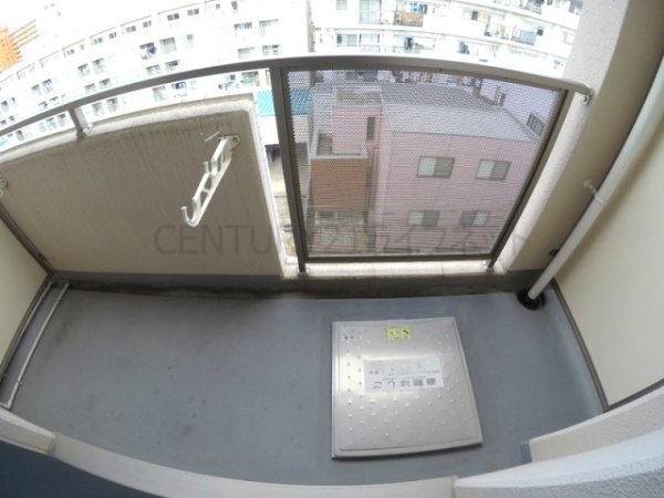 クリーデンス新大阪