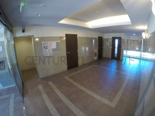 クリーデンス新大阪