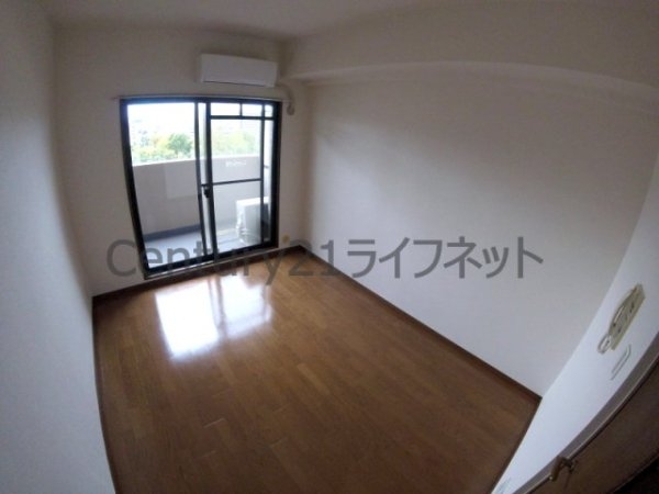 リーガル北梅田