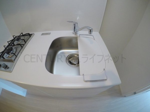 大阪市淀川区十三本町１丁目のマンション