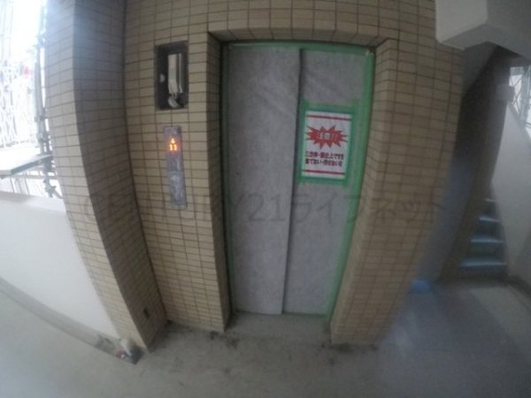 大阪市淀川区十三東２丁目のマンション