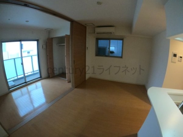 エス・キュート南森町