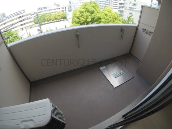 吹田市江坂町１丁目のマンション