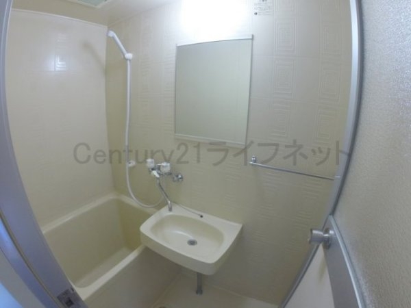 サンライズハイツ2号館