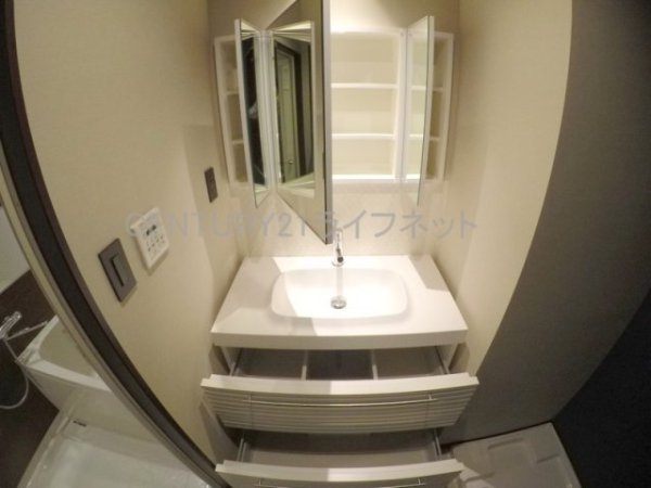 ブエナビスタ江坂広芝町