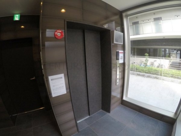 大阪市淀川区十三東３丁目のマンション