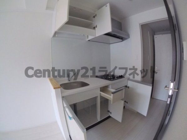 大阪市淀川区十三東３丁目のマンション