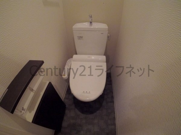 ミッドコートウメキタ