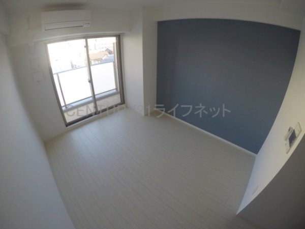 ファーストフィオーレ江坂グレイス