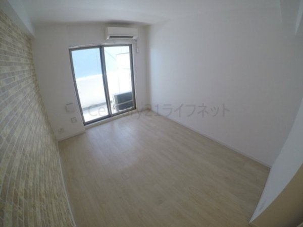 ファーストステージ江坂パークサイド