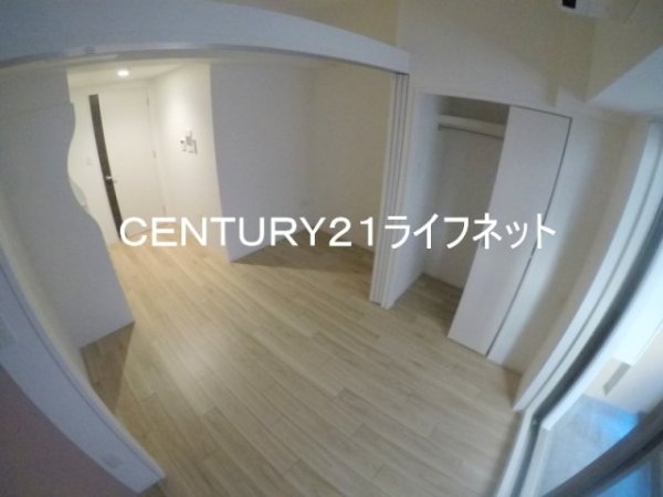 セレニテ江坂グランデ