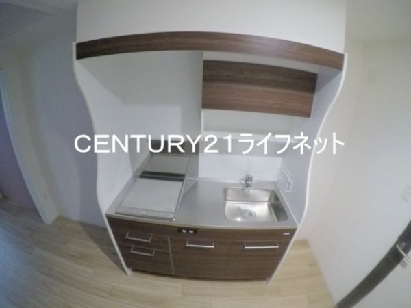 セレニテ江坂グランデ