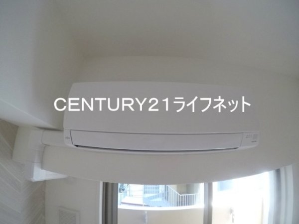 セレニテ江坂グランデ