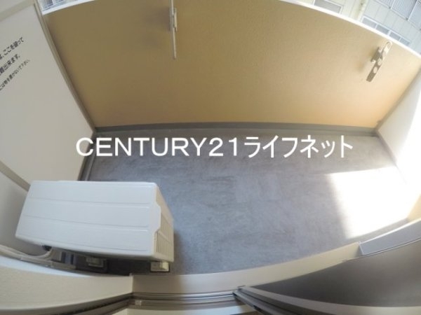 セレニテ江坂グランデ