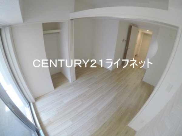 セレニテ江坂グランデ