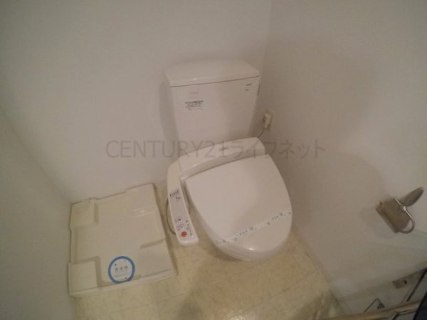 セレニテ江坂四番館