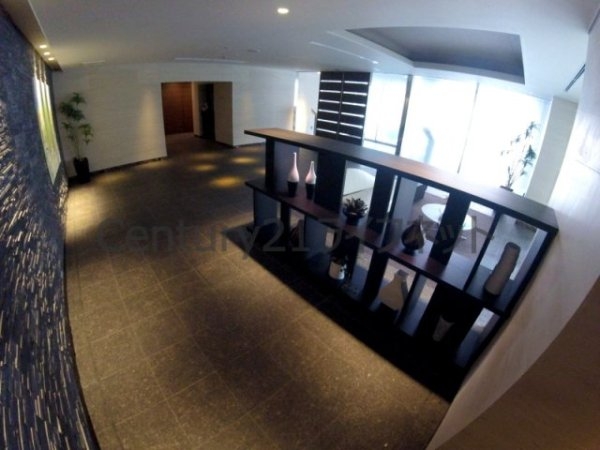 大阪市北区豊崎３丁目のマンション