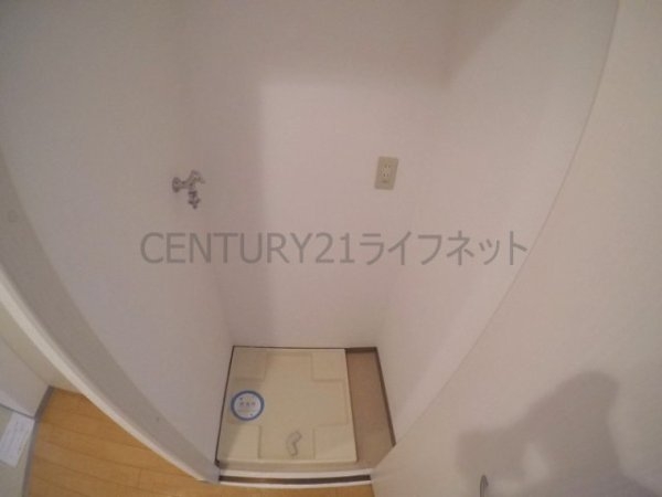 ビスタ江坂南