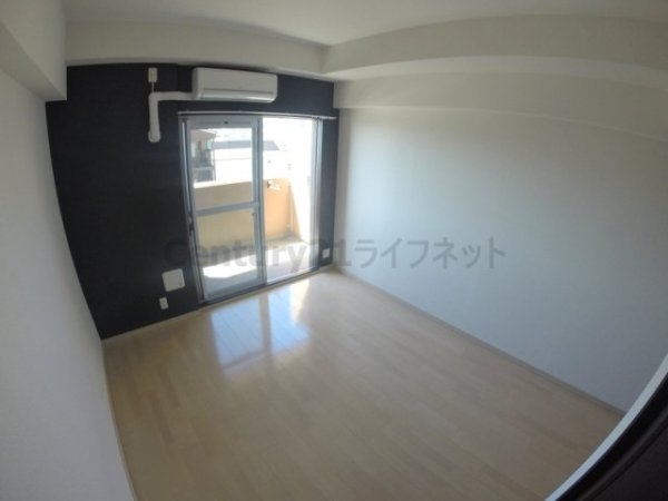 エスリード新大阪コンフォート1番館