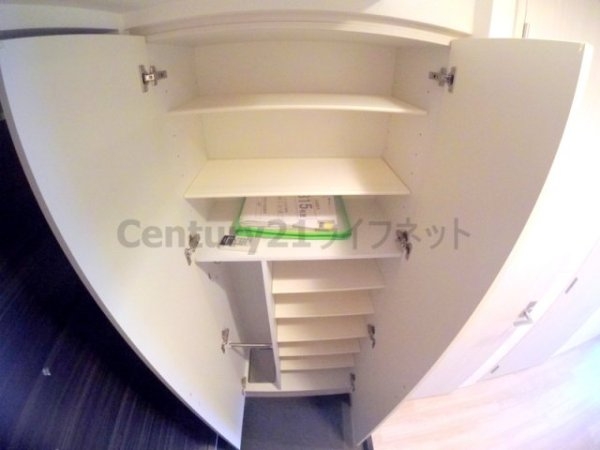 プレサンス新大阪ザシティ