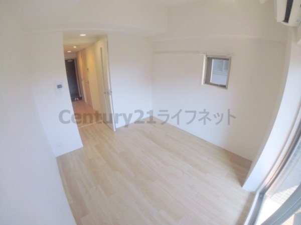 プレサンス新大阪ザシティ