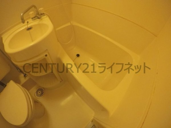 レクシア西中島3