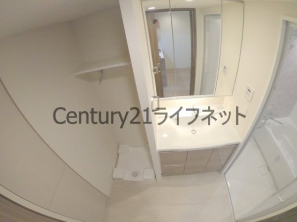 コンフォリアリヴ南森町Q