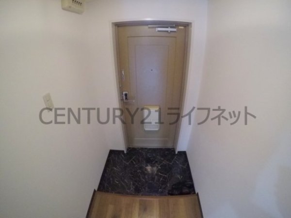 ホワイトハイツカドタ