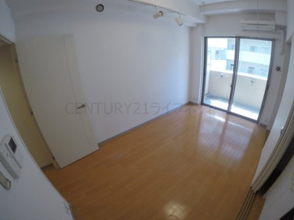 吹田市垂水町３丁目のマンション