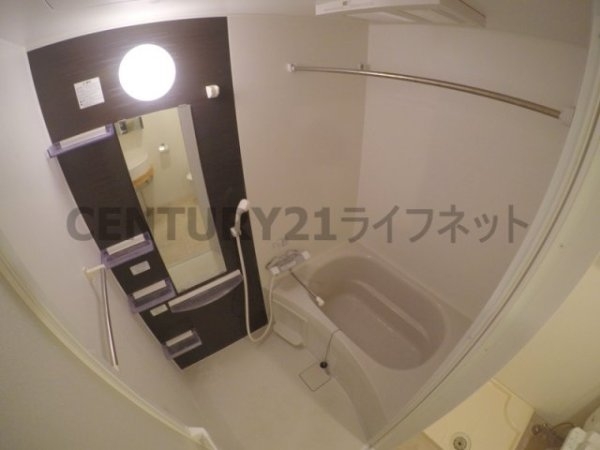 セレニテ江坂ルフレ