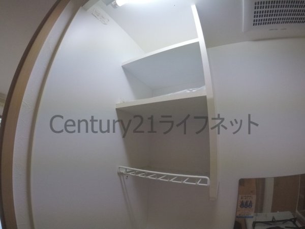 エスリード南森町駅前