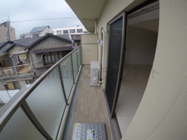 アウリィ大阪