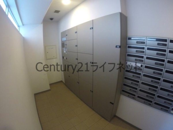 大阪市淀川区西中島２丁目のマンション