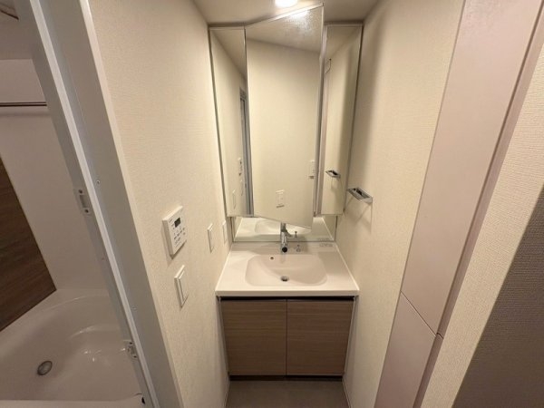 コンフォリア新大阪宮原Q