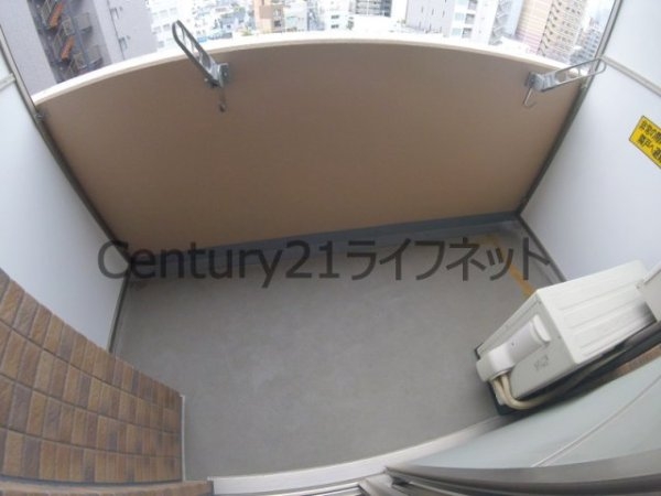 プレサンス梅田イースト