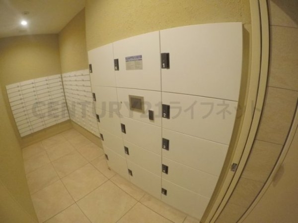 吹田市江坂町１丁目のマンション