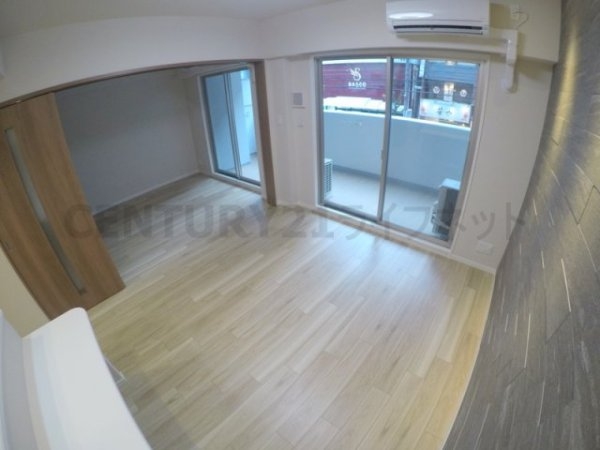 吹田市江坂町１丁目のマンション