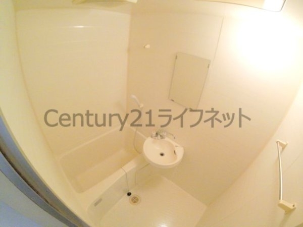 ハイツ浮田