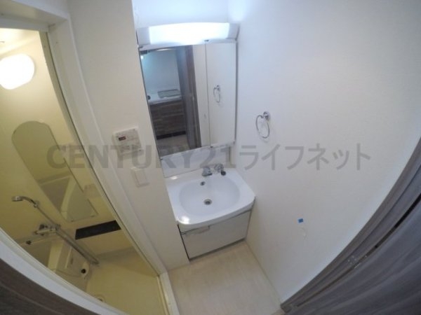吹田市江の木町のマンション