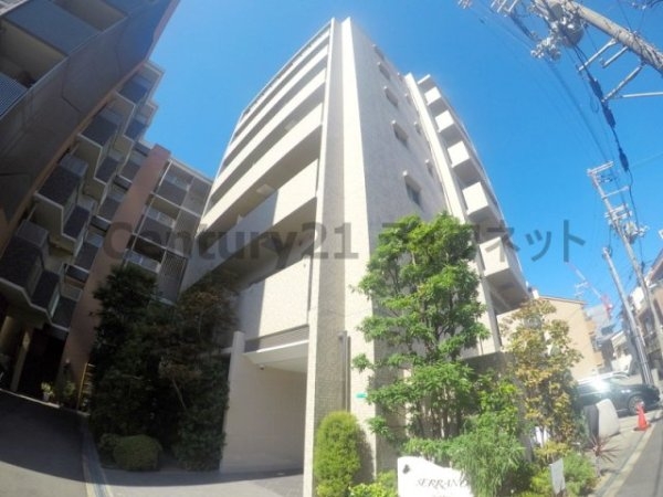 セラーノ新大阪