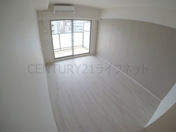 スプランディッド十三本町